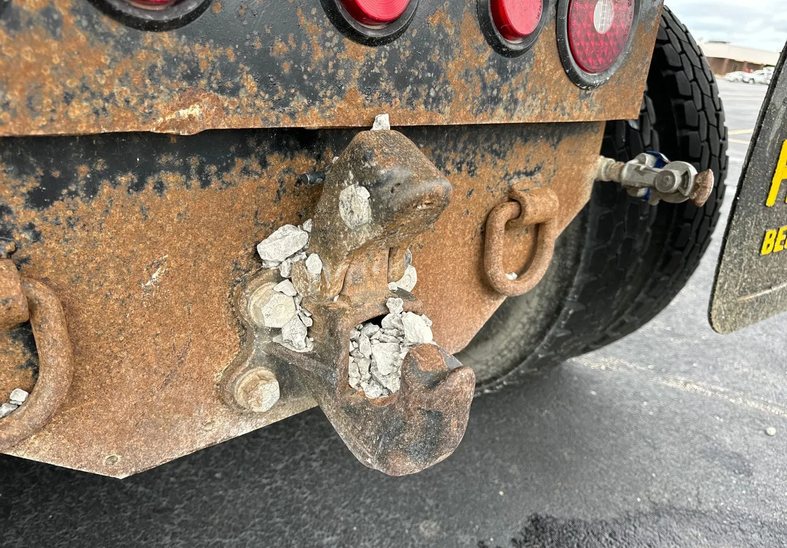 2019 Mack Granite