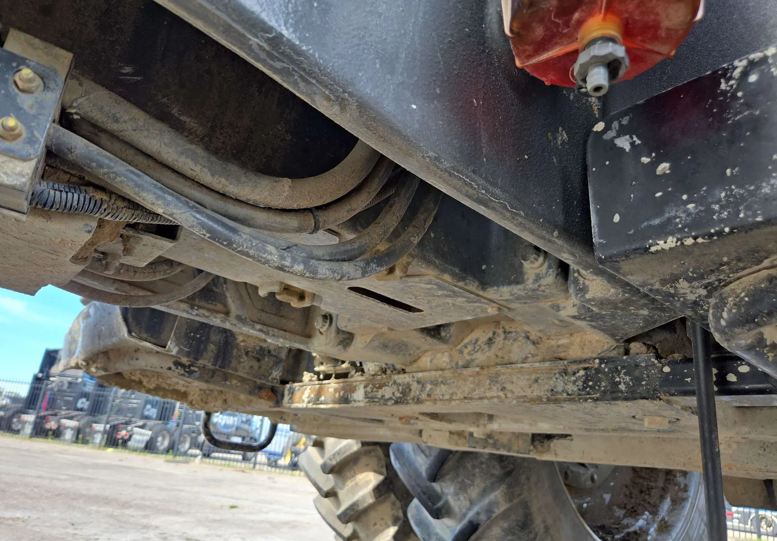 2015 Challenger MT675E