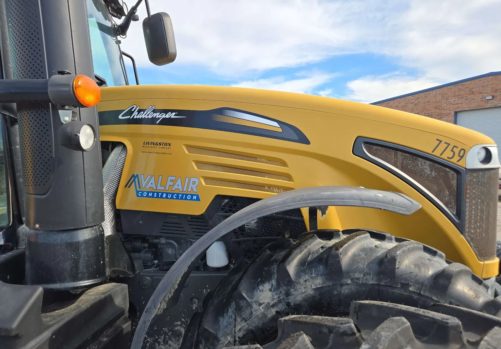 2015 Challenger MT675E