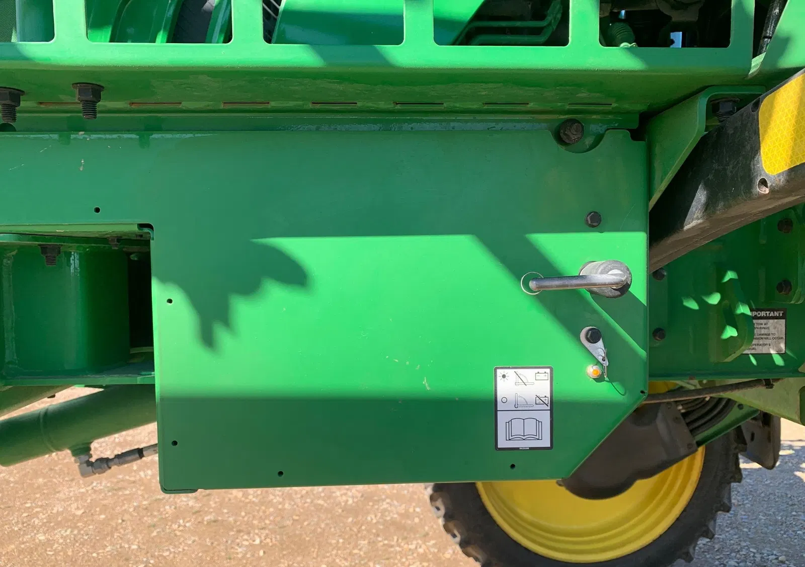2022 John Deere R4023