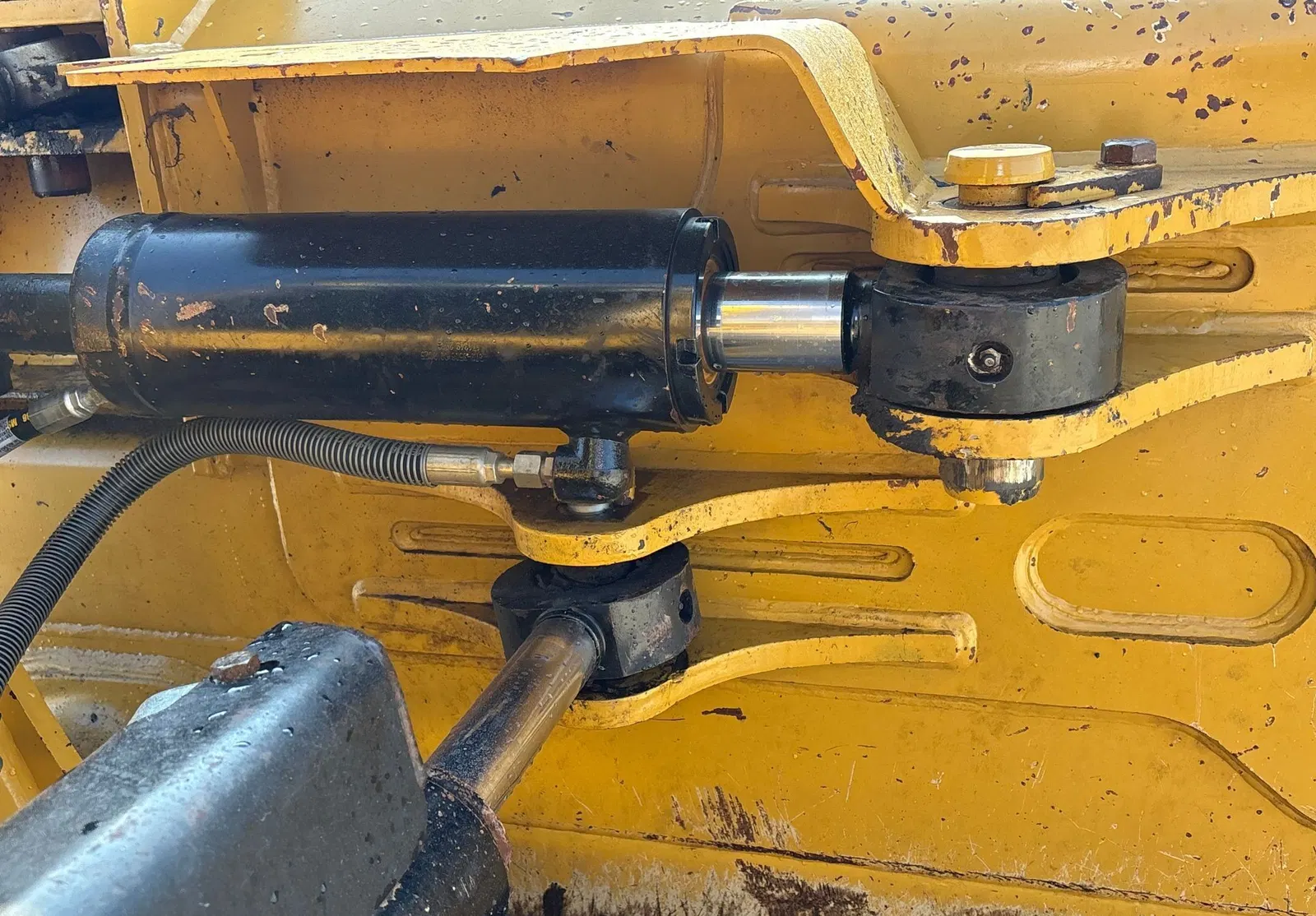 2013 Caterpillar D6N