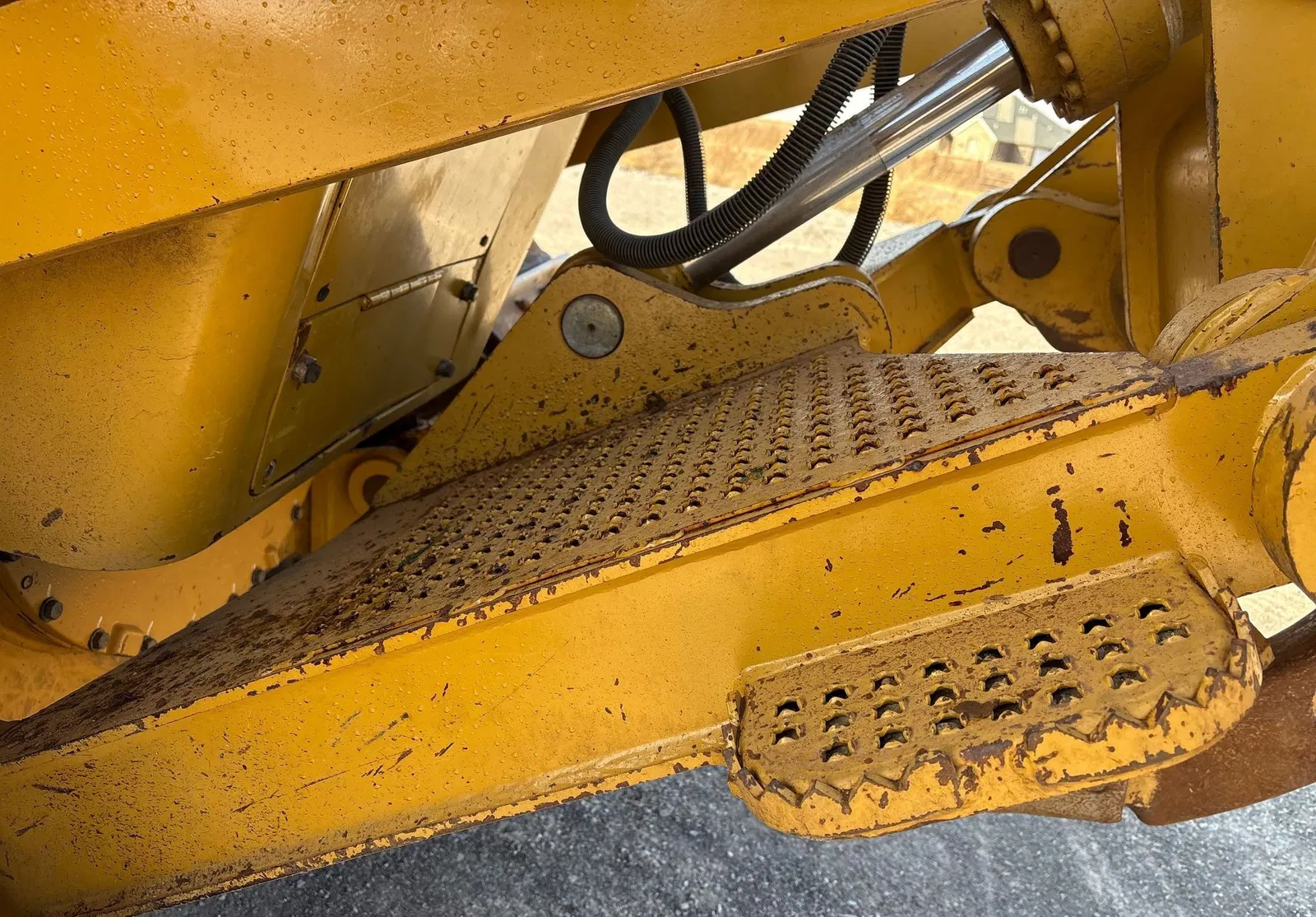 2013 Caterpillar D6N