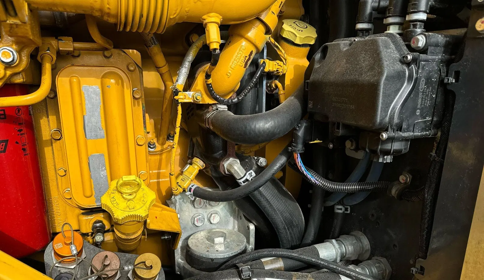 2016 John Deere 824K