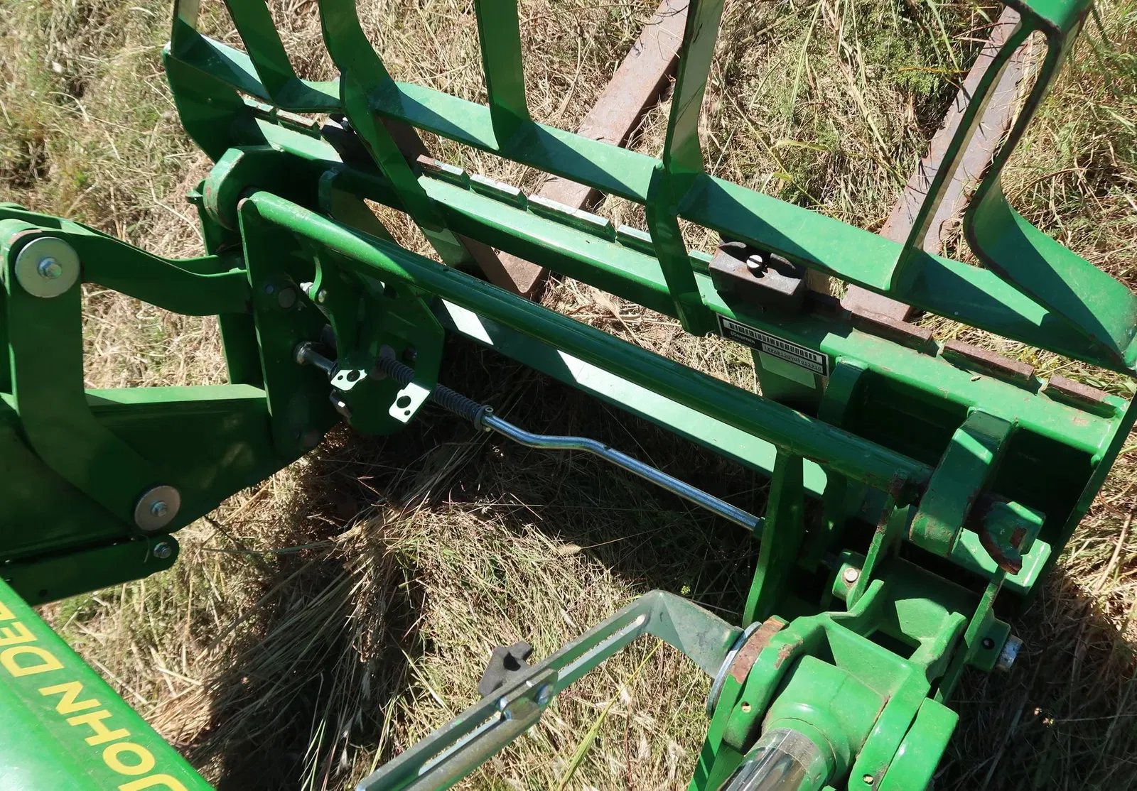 2019 John Deere 6110M