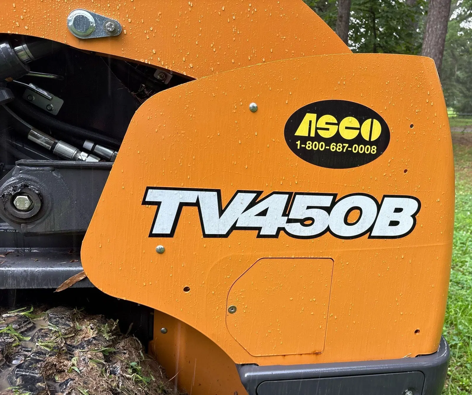 2022 Case TV450B