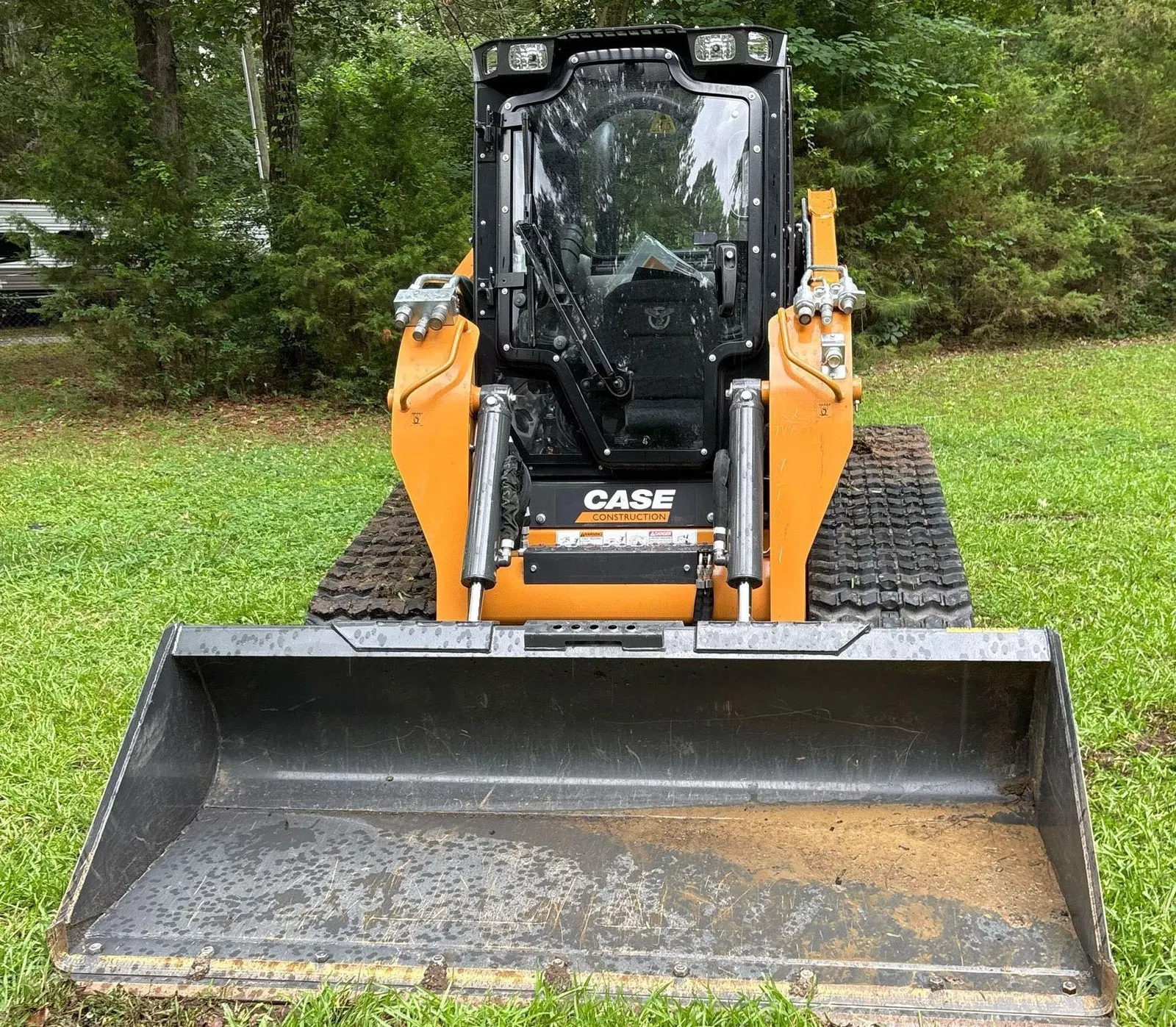 2022 Case TV450B