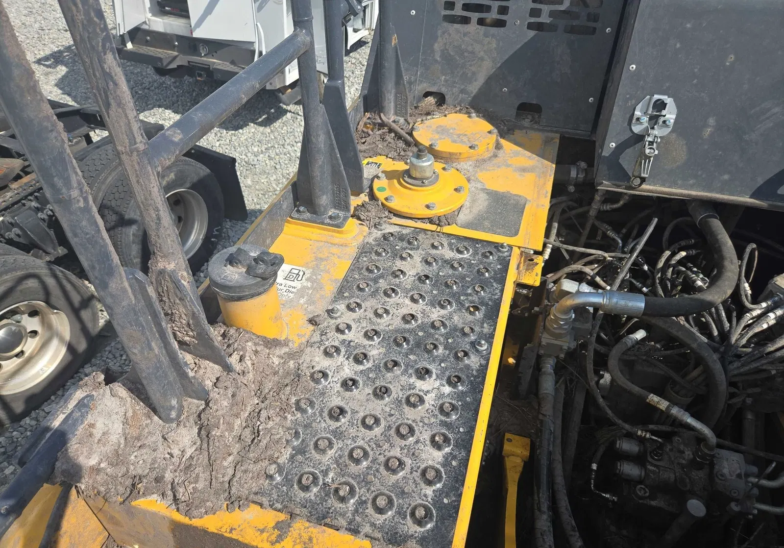 2024 John Deere 210