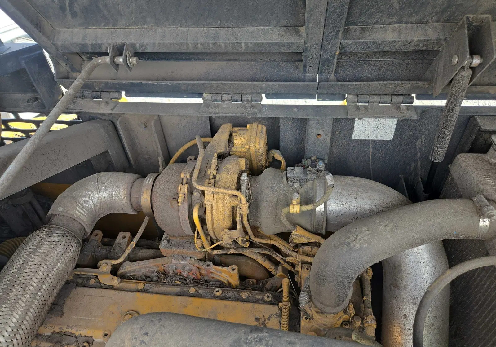 2024 John Deere 210