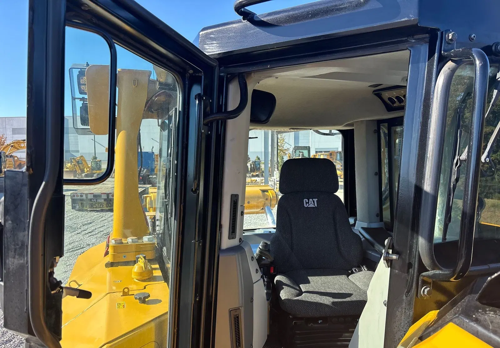 2022 Caterpillar D8T