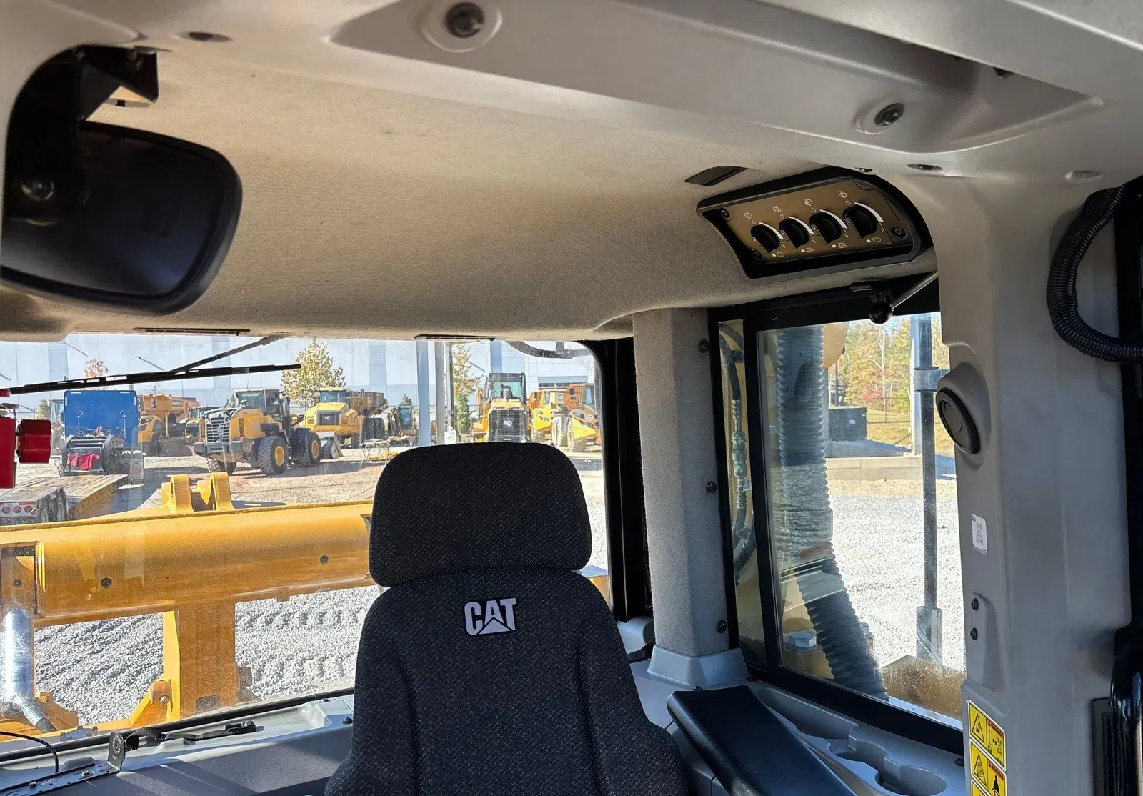 2022 Caterpillar D8T