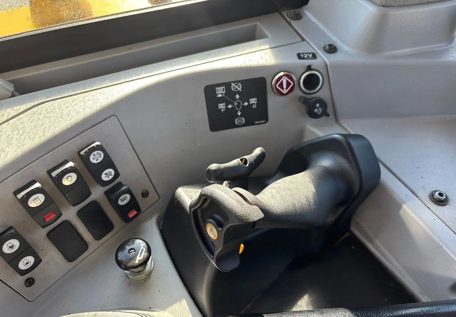 2022 Caterpillar D8T