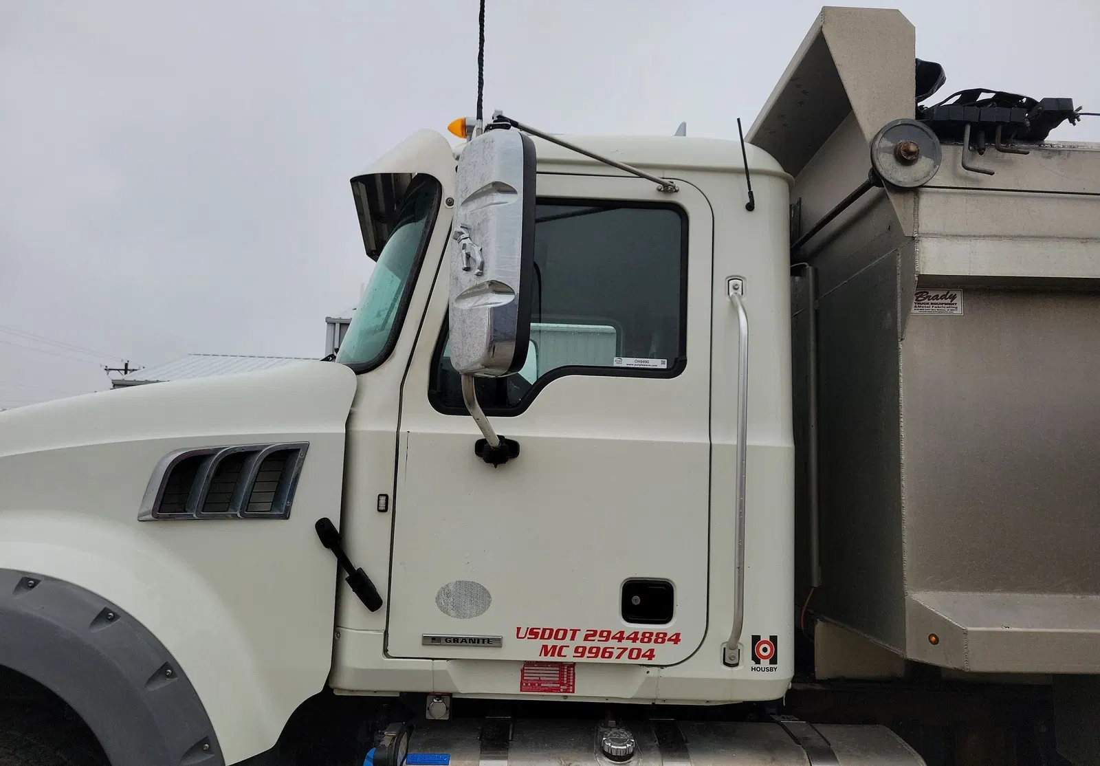 2019 Mack Granite