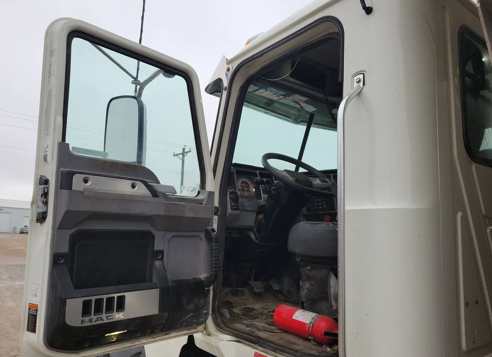 2019 Mack Granite