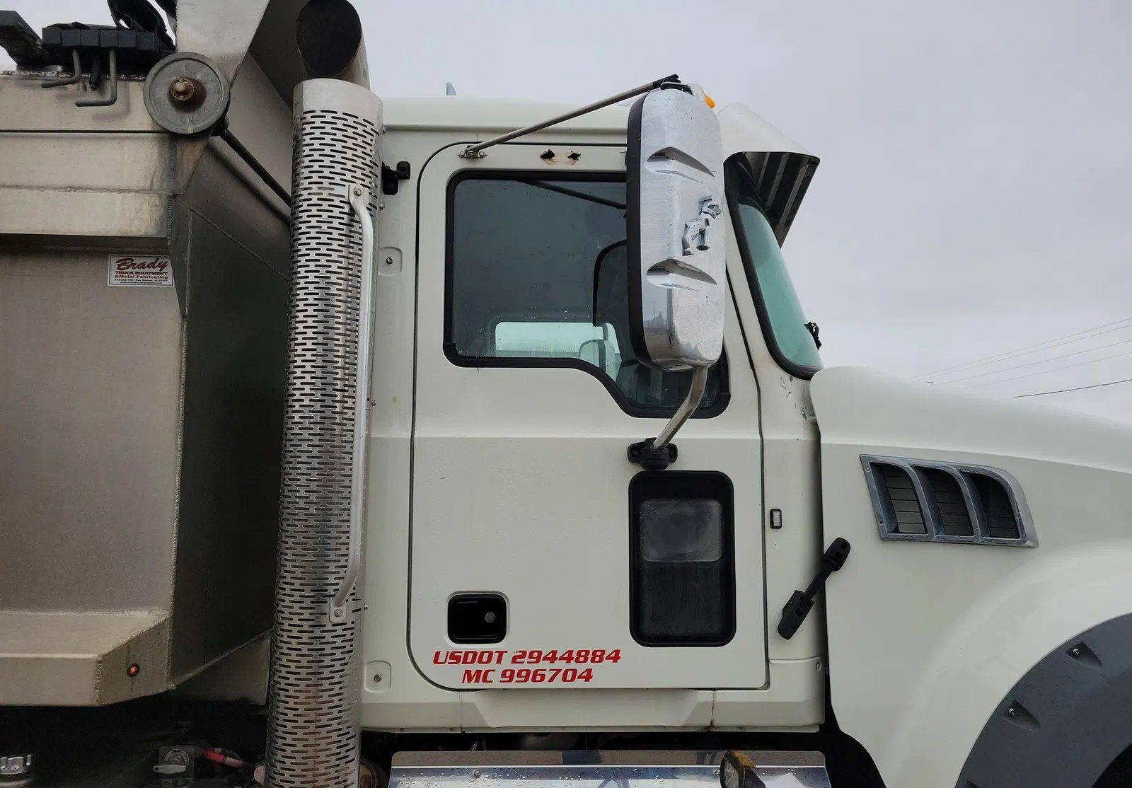 2019 Mack Granite