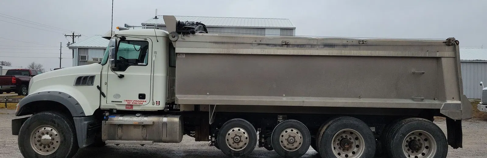 2019 Mack Granite