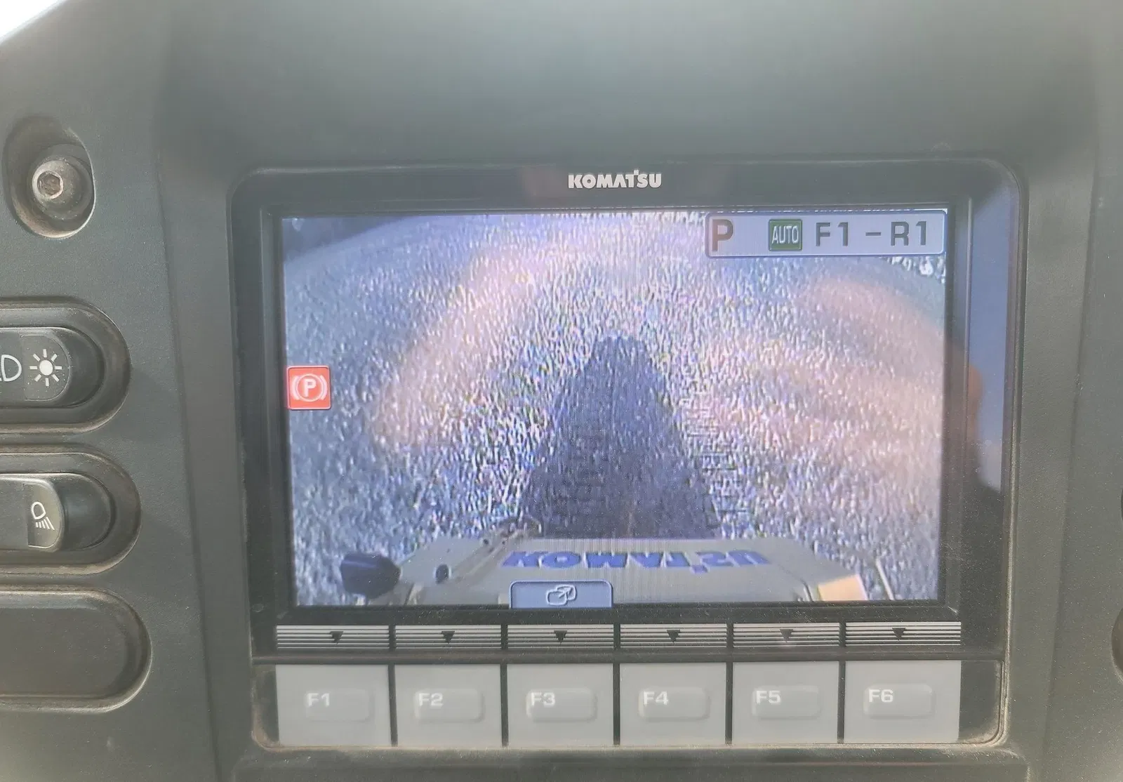 2016 Komatsu D65EX-18