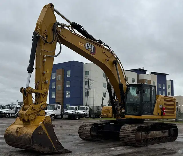2023 Caterpillar 336