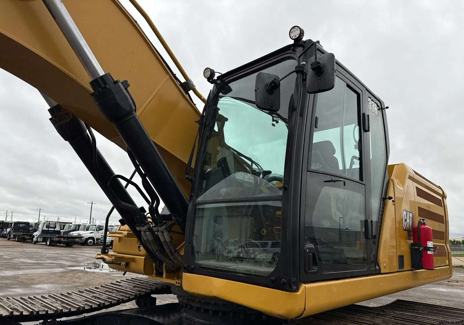 2023 Caterpillar 336