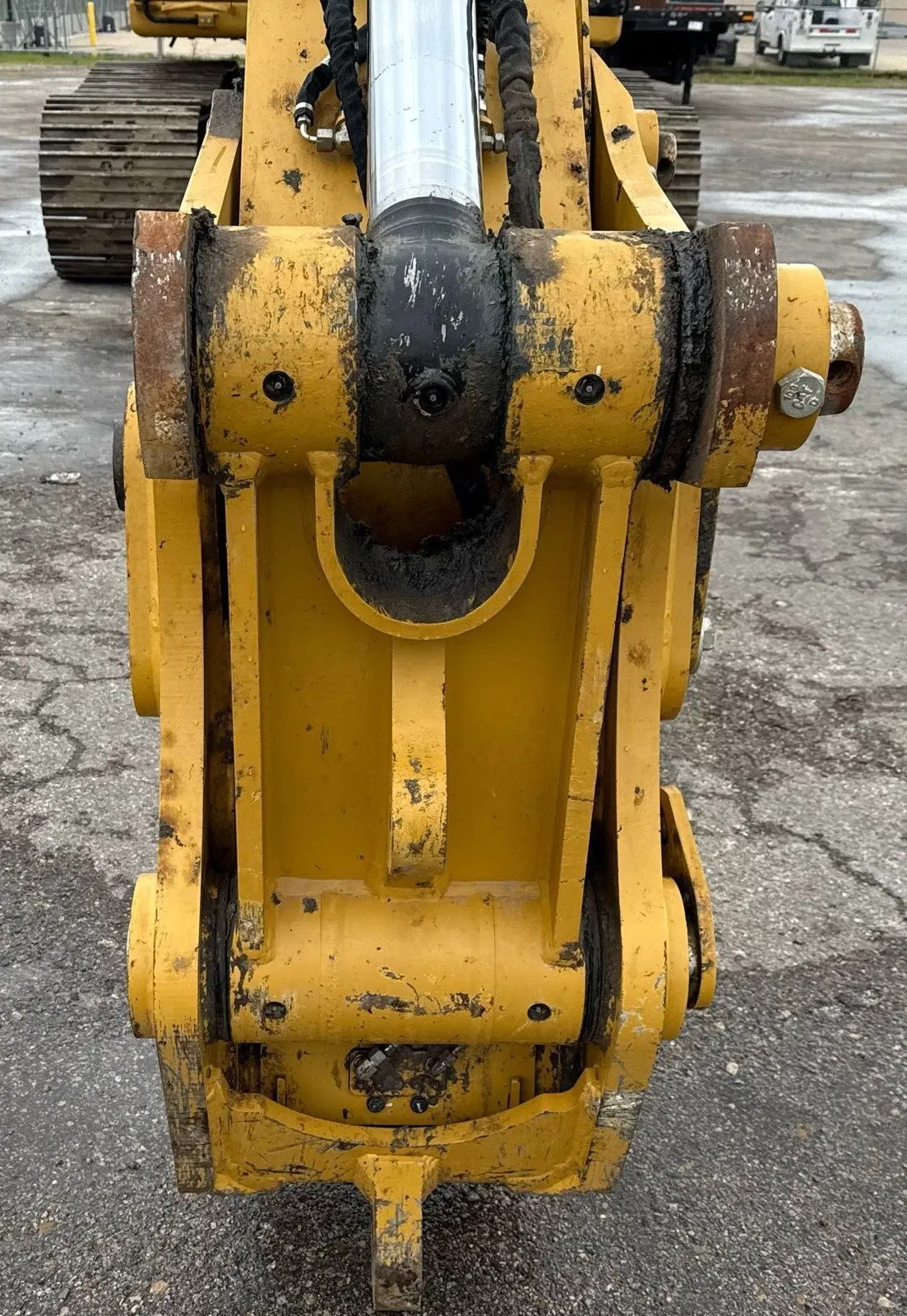 2023 Caterpillar 336