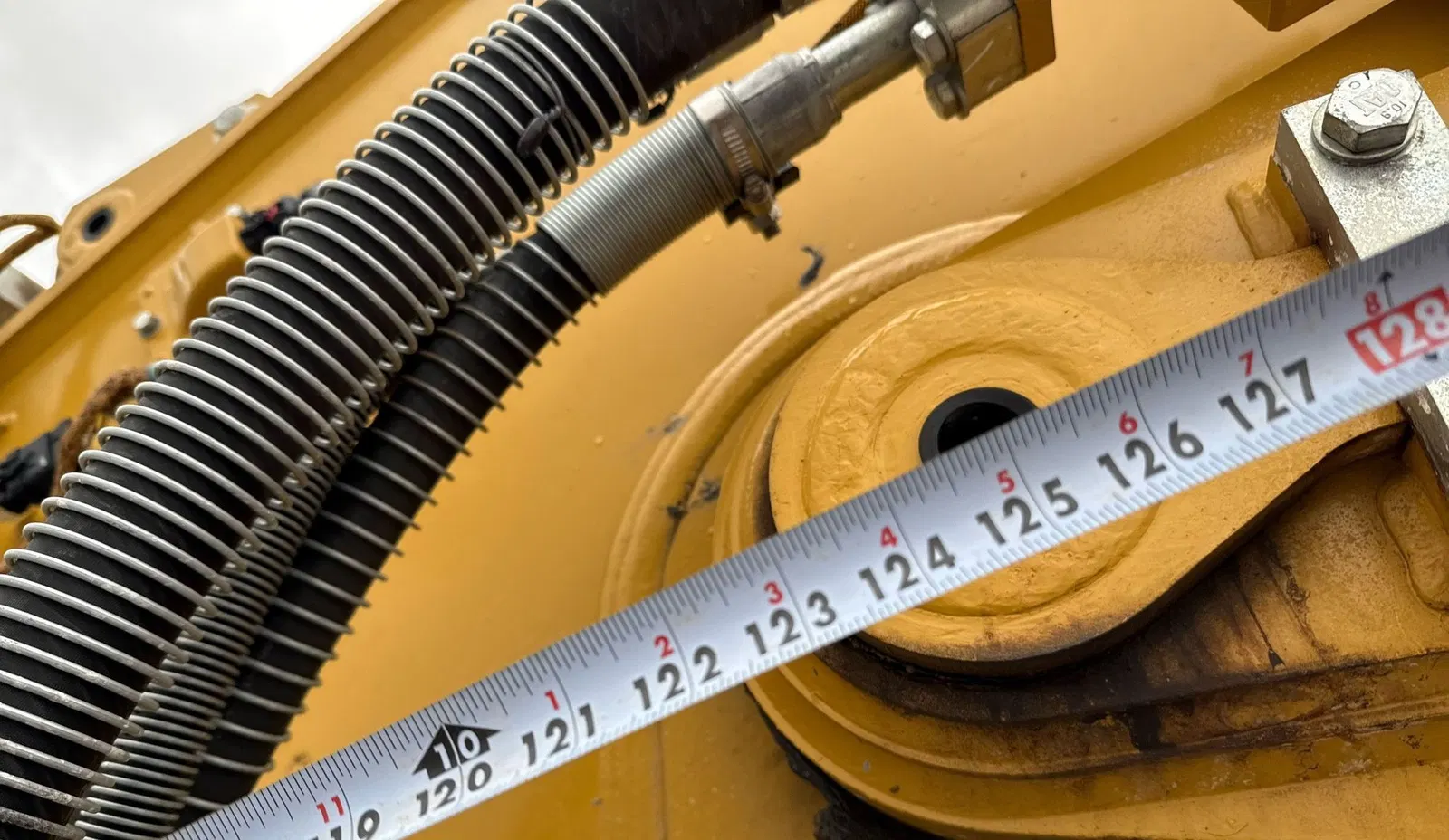2023 Caterpillar 336