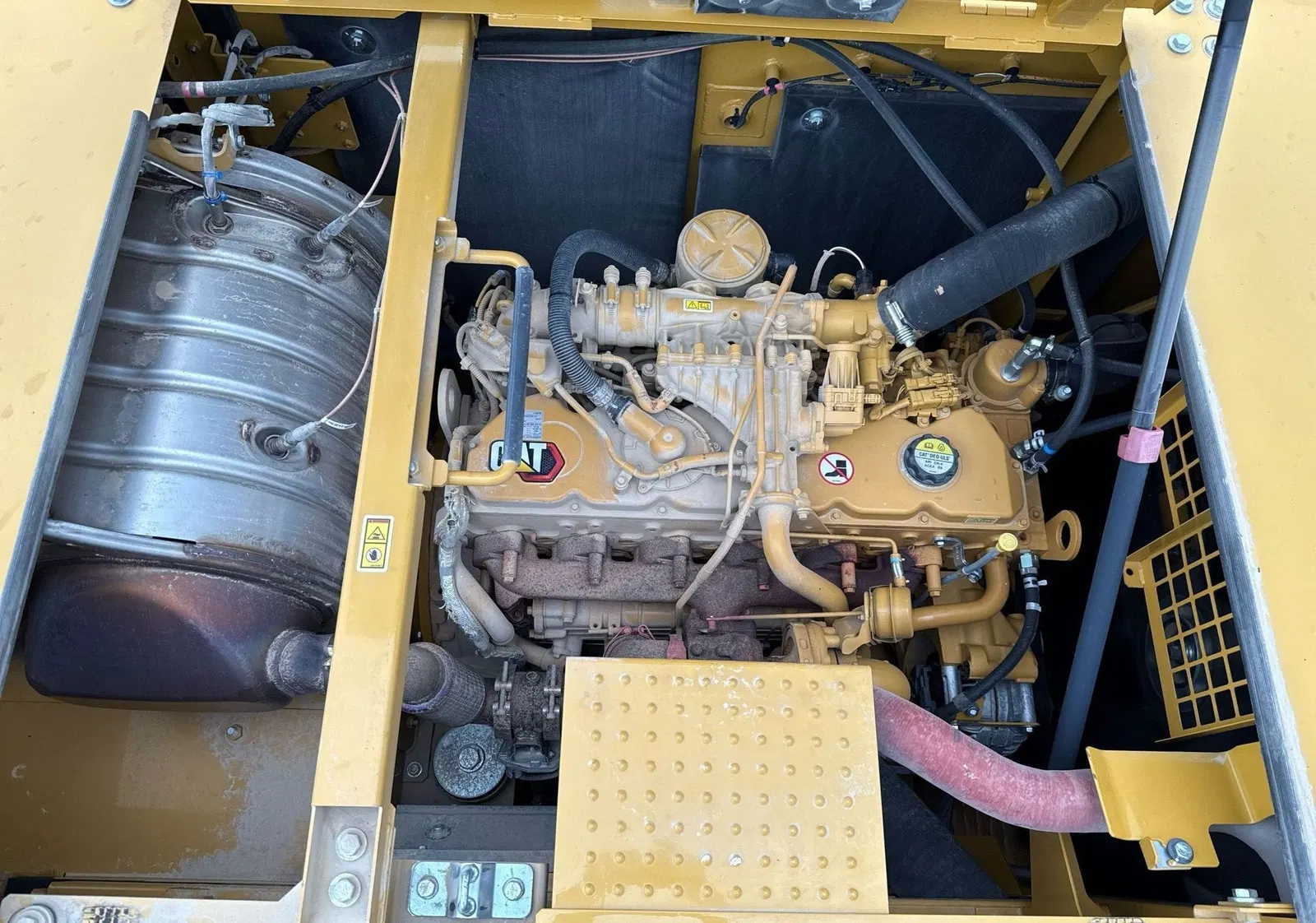 2023 Caterpillar 336