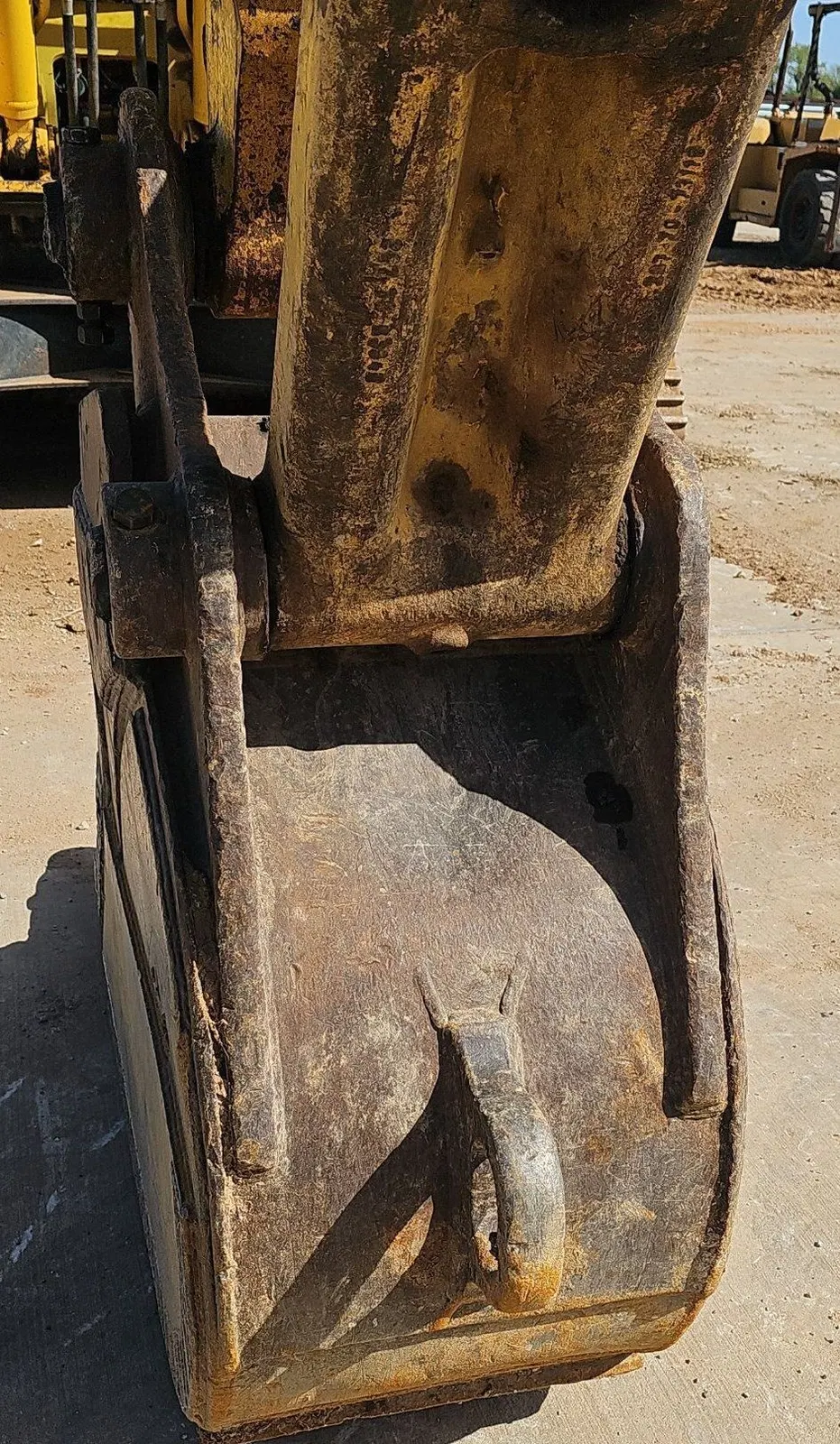 2017 Komatsu PC360LC-11