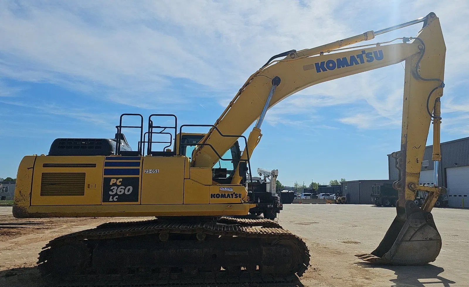 2017 Komatsu PC360LC-11
