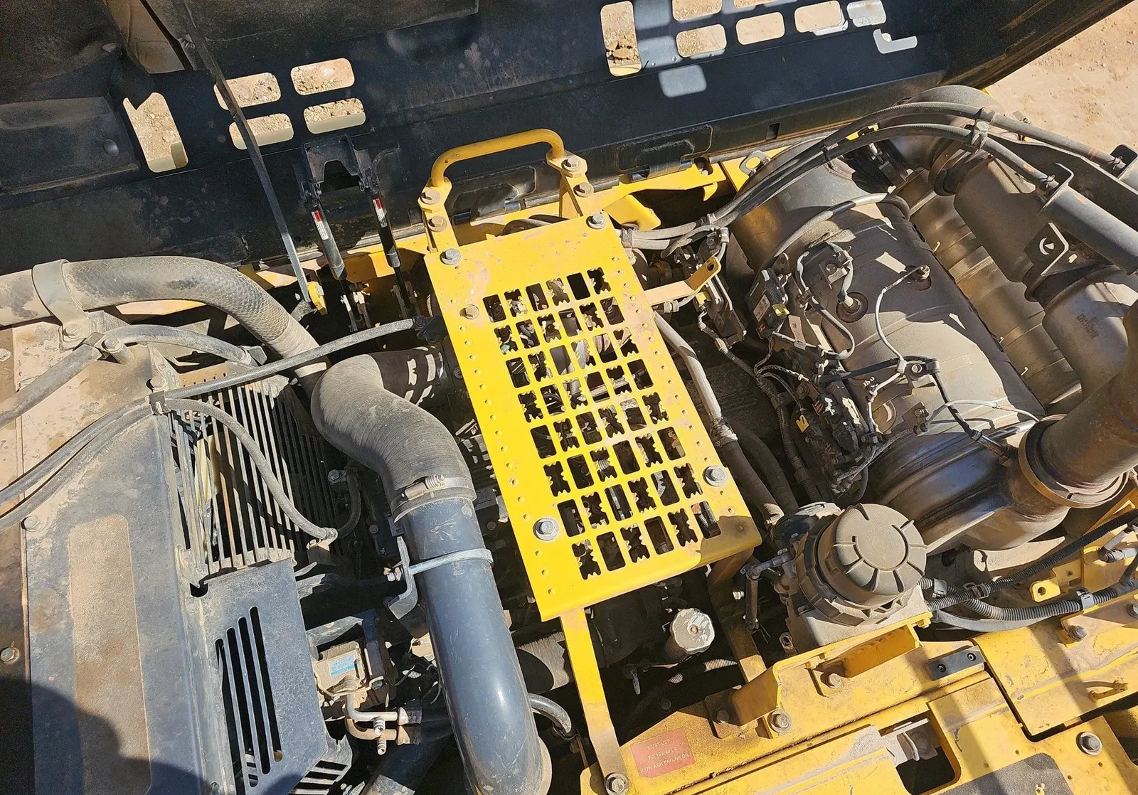2017 Komatsu PC360LC-11