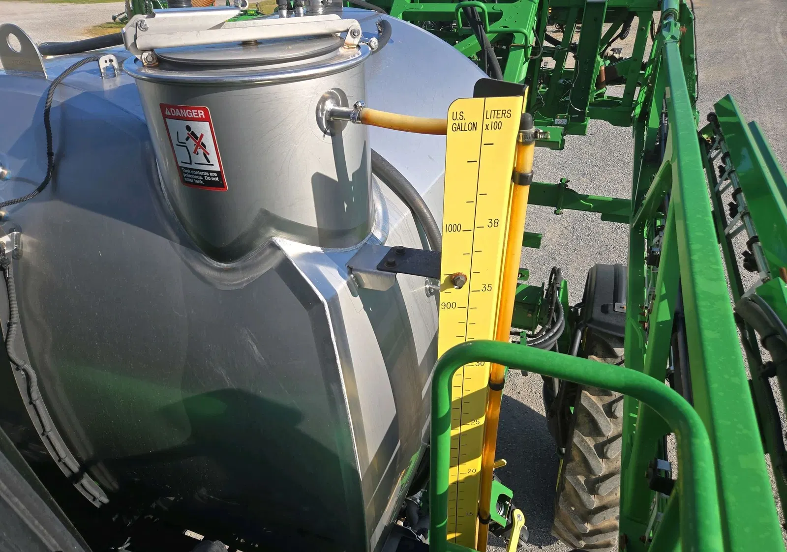 2021 John Deere R4038