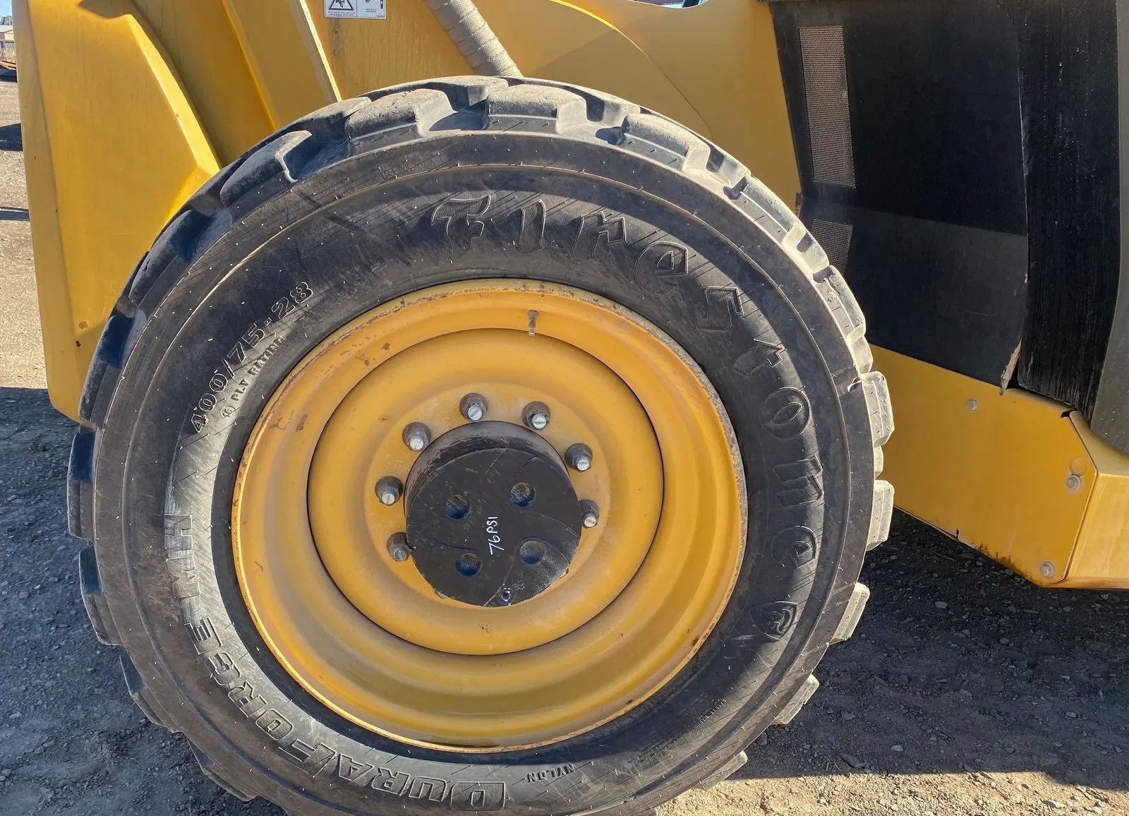 2017 Caterpillar TL1055D
