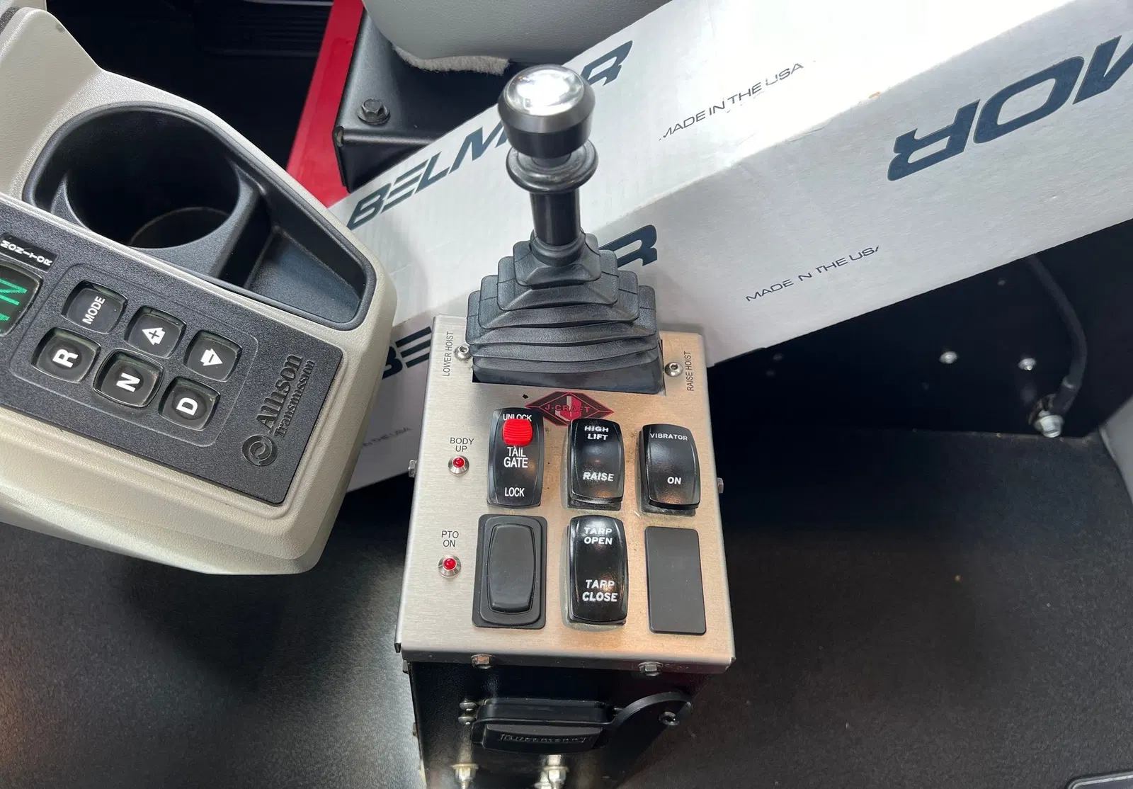 2023 Peterbilt 567