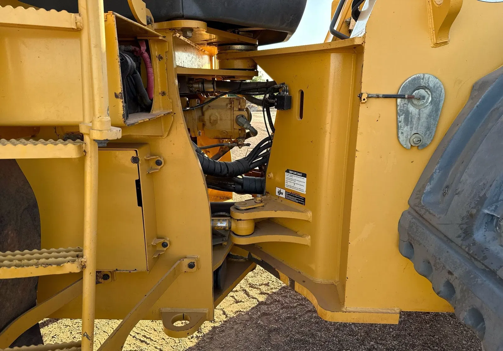 2007 John Deere 844J