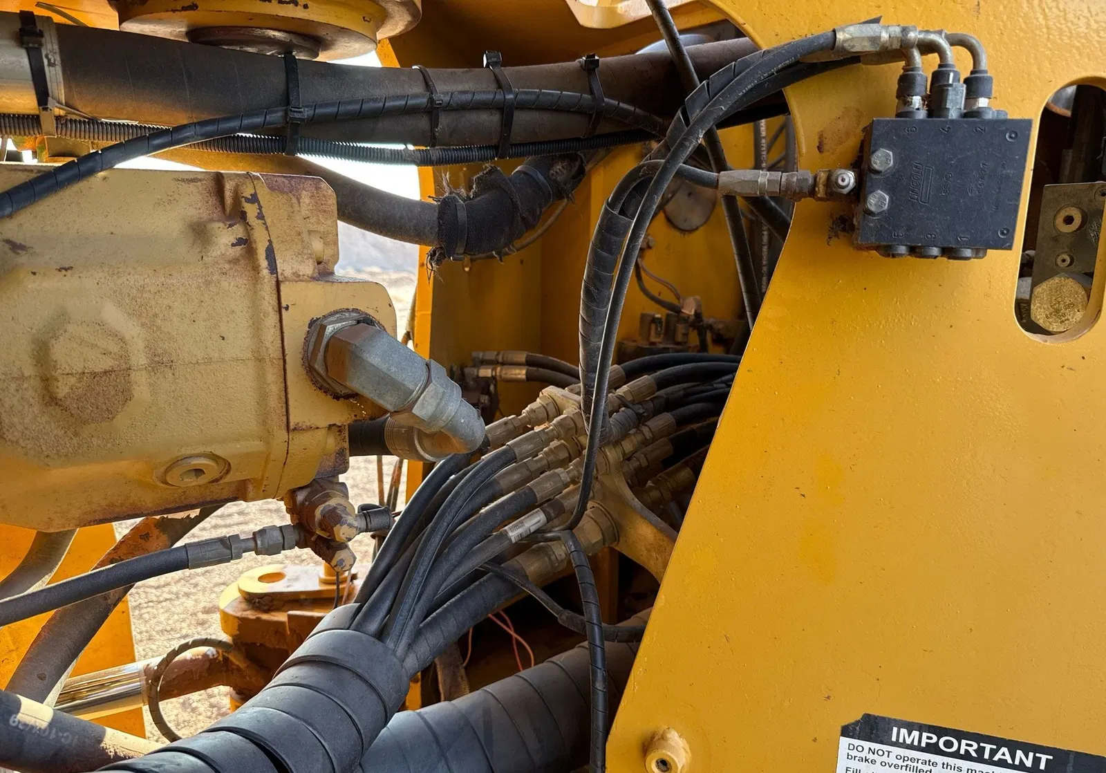 2007 John Deere 844J