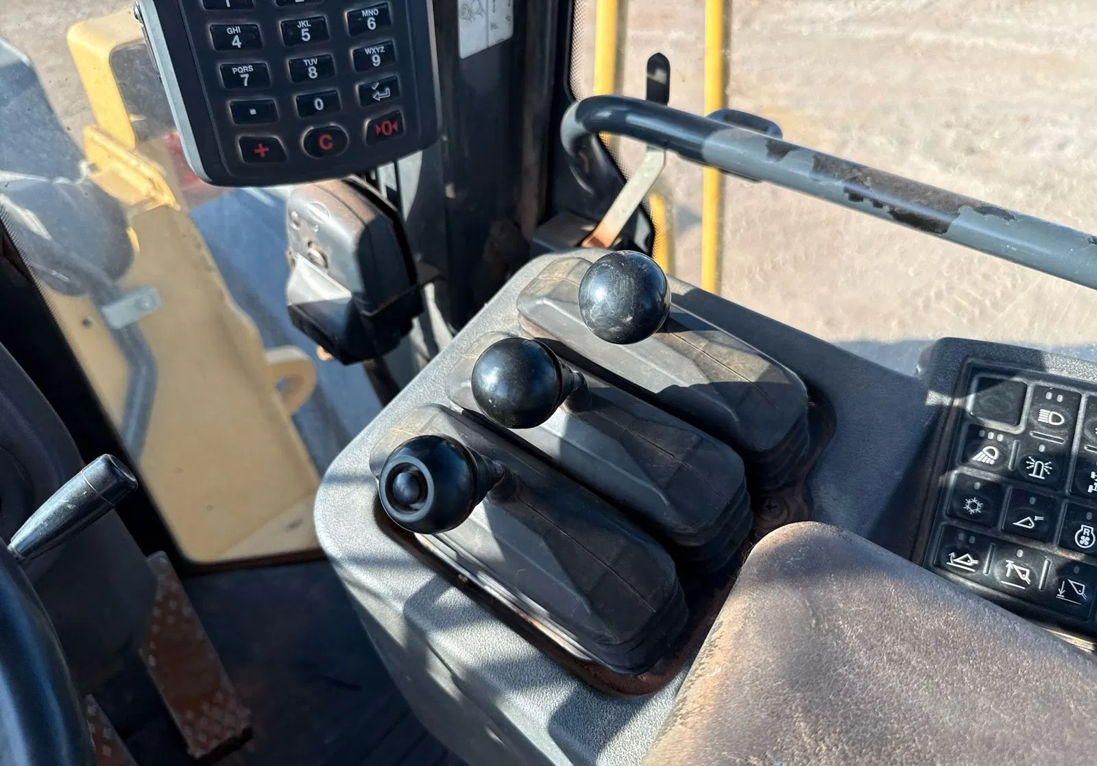 2007 John Deere 844J