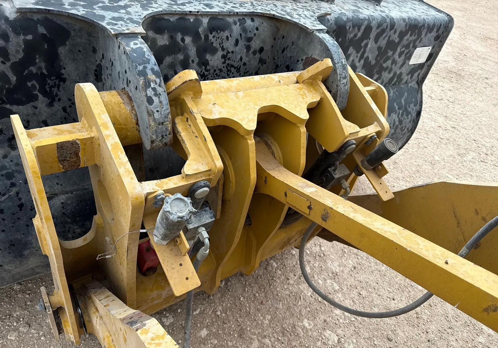 2023 Caterpillar 930M