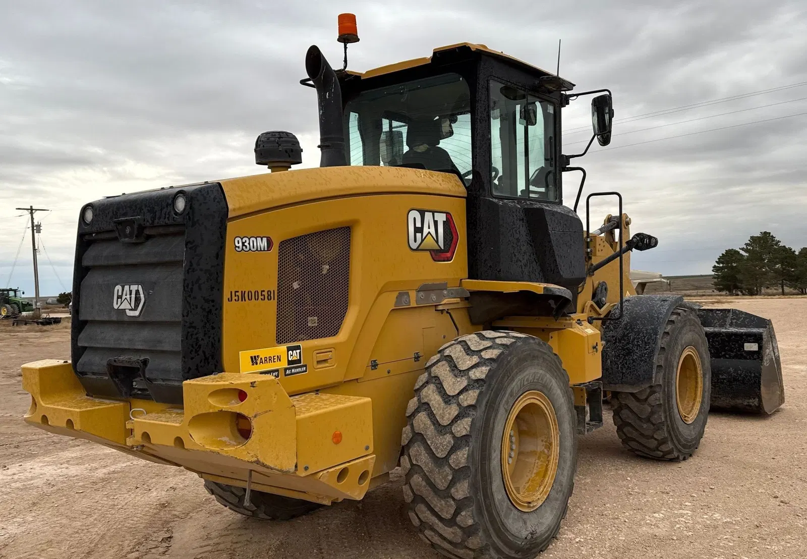 2023 Caterpillar 930M