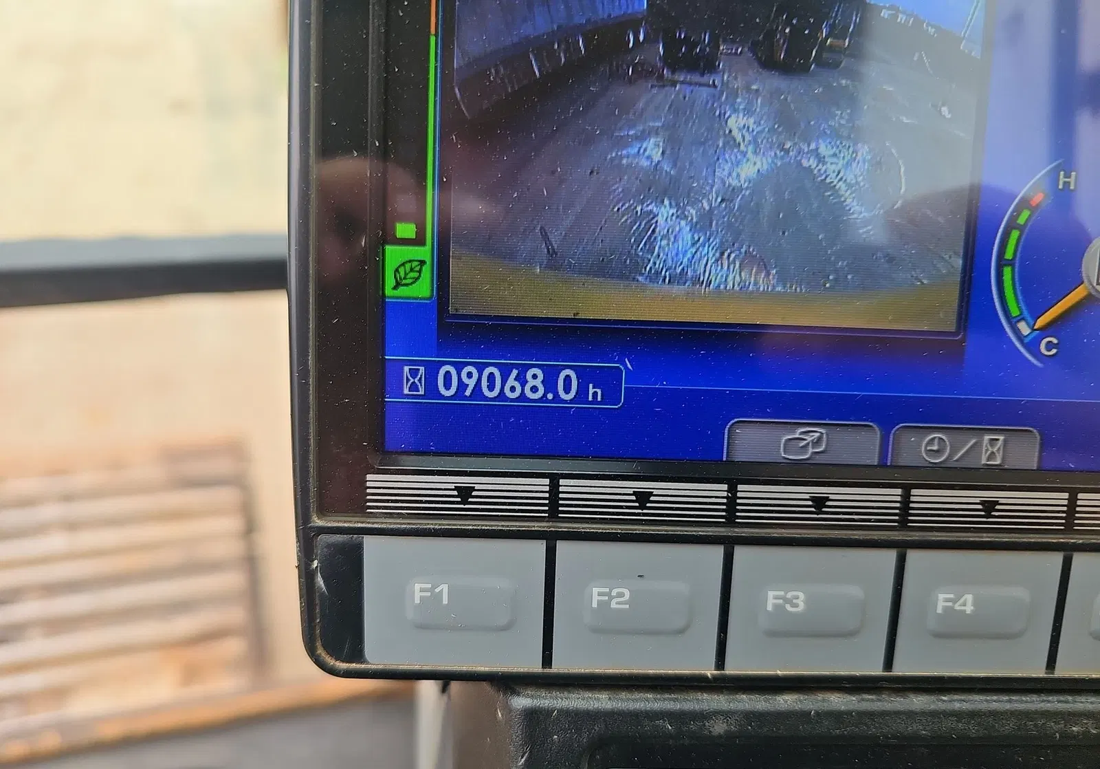 2018 Komatsu PC360LC-11