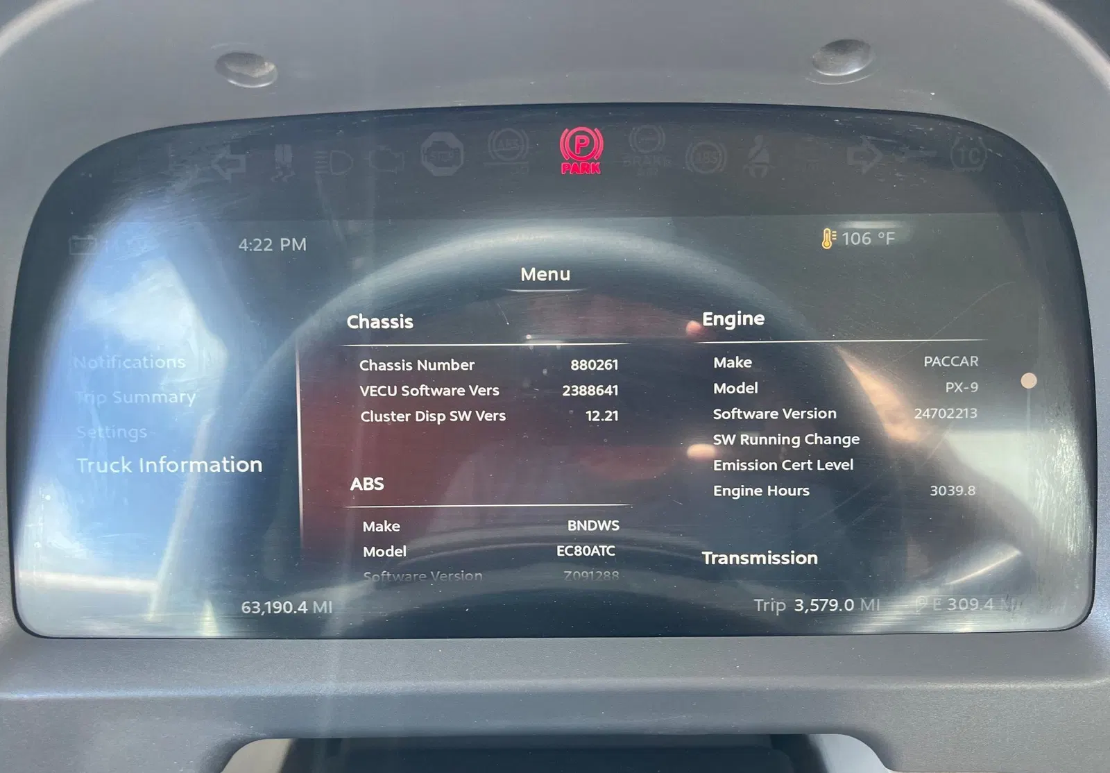 2023 Peterbilt 567