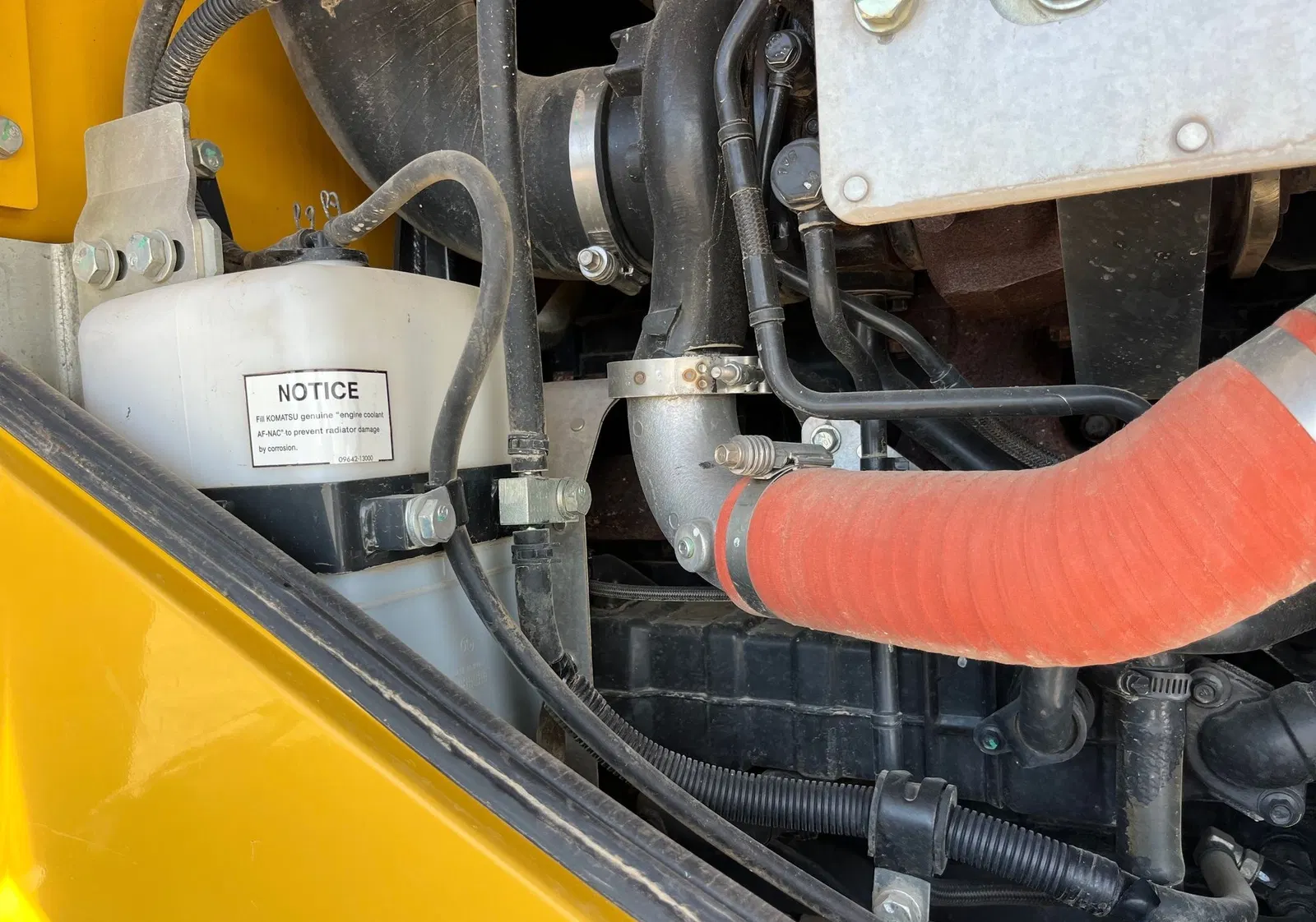 2018 Komatsu WA320-8