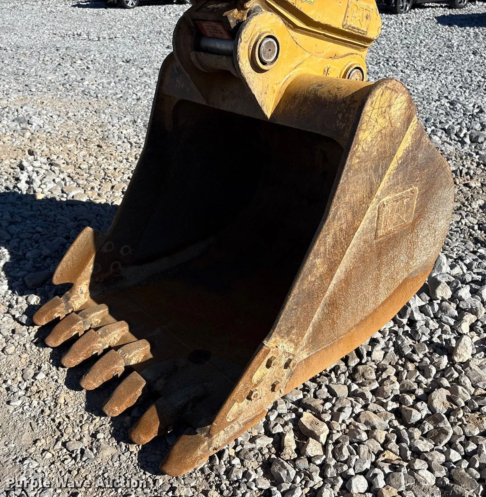 2022 Caterpillar 315