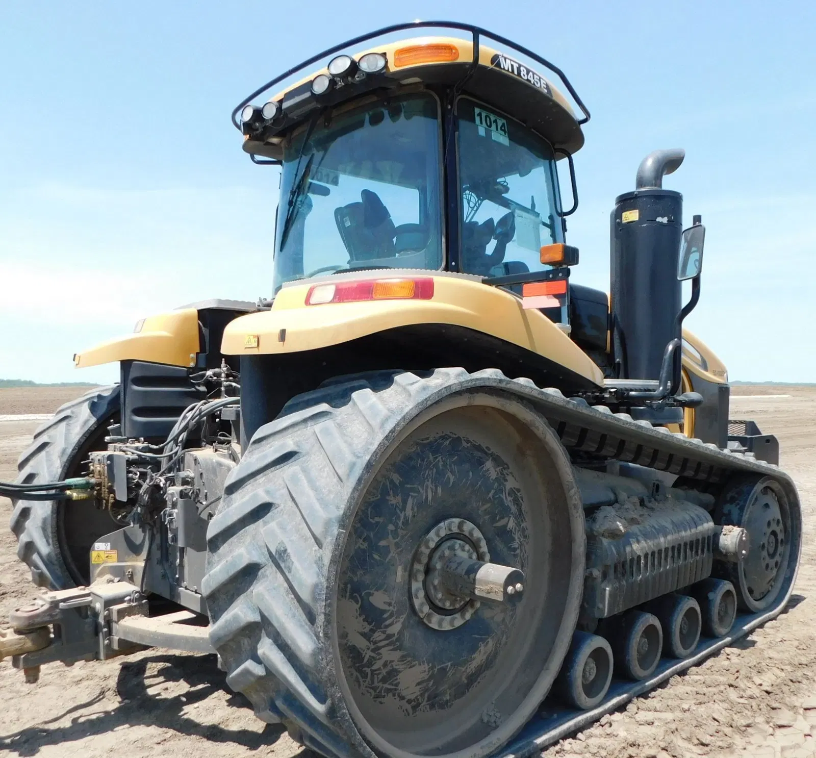 2014 Challenger MT845E