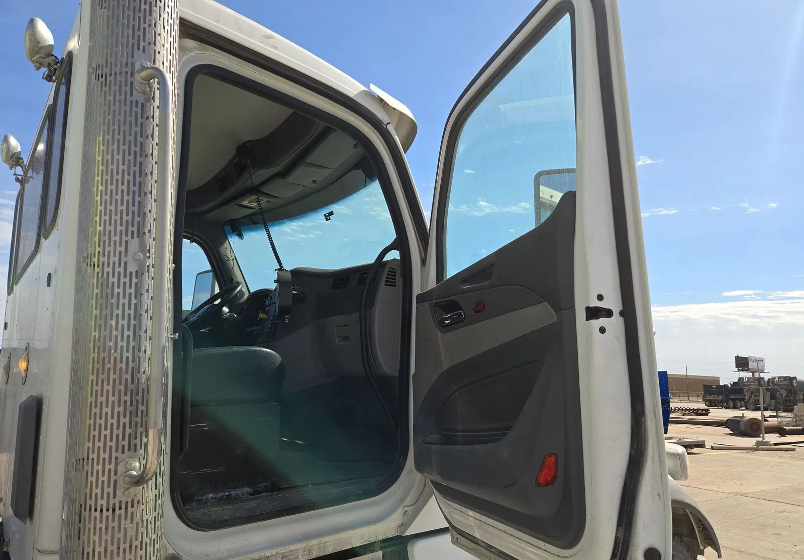 2017 Peterbilt 567