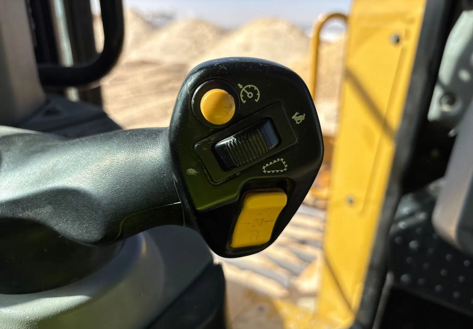 2017 Caterpillar D8T