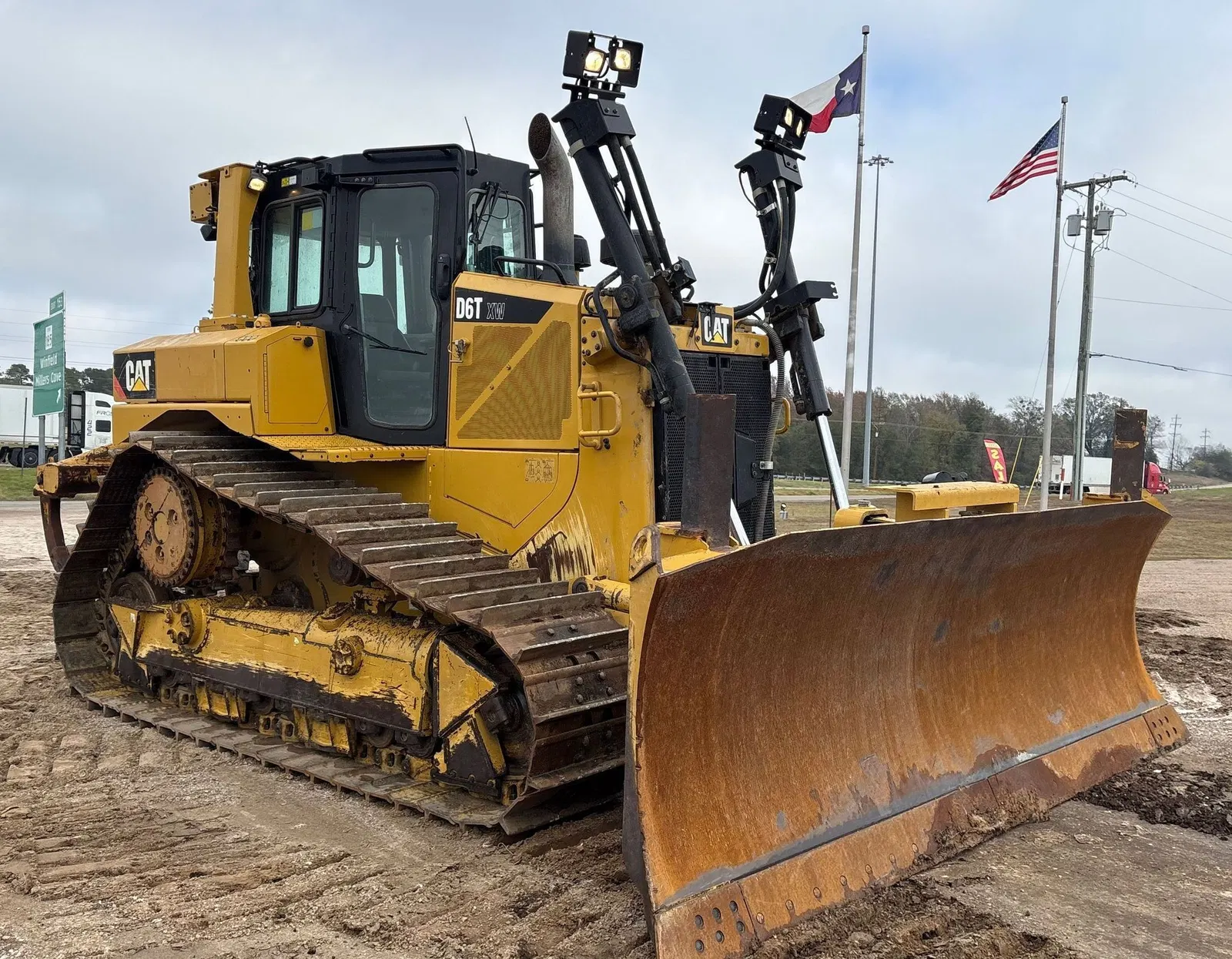 2018 Caterpillar D6T