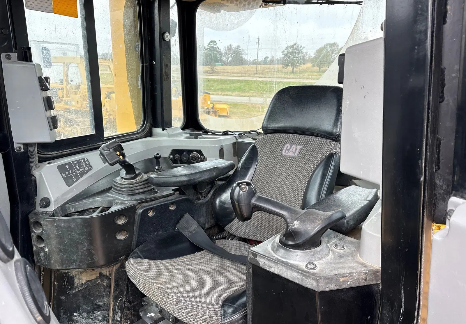 2018 Caterpillar D6T