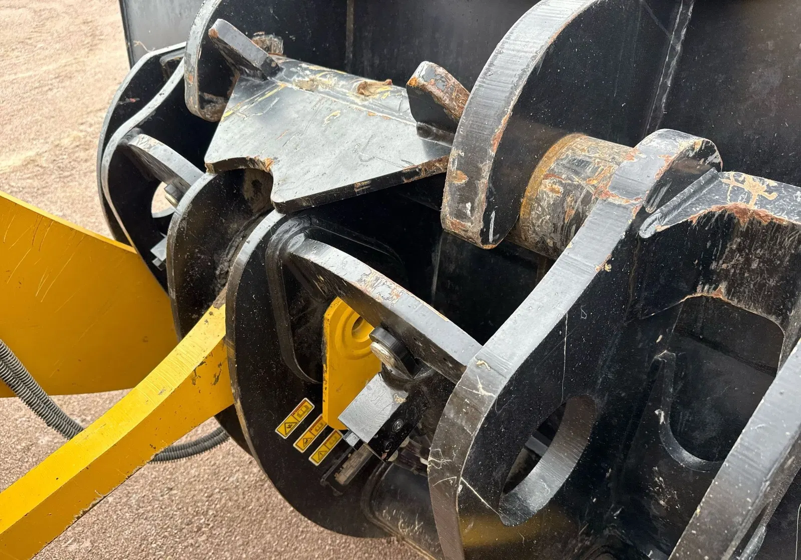 2023 Caterpillar 950M