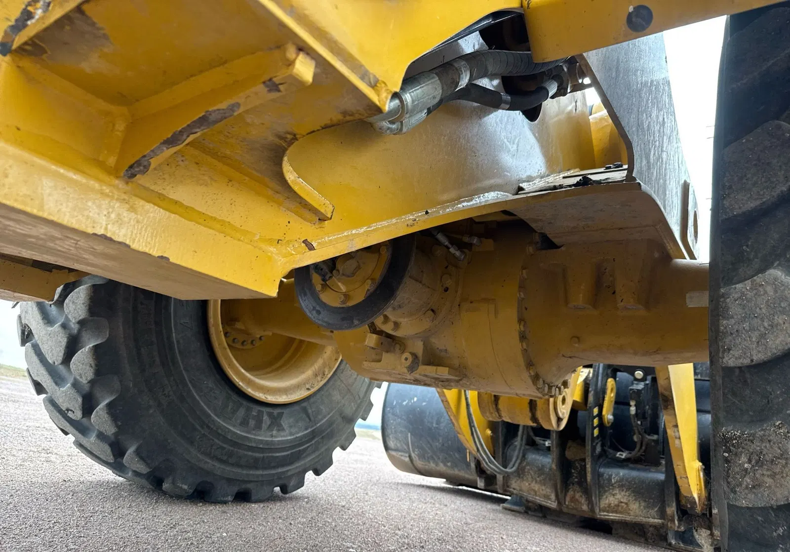 2023 Caterpillar 950M
