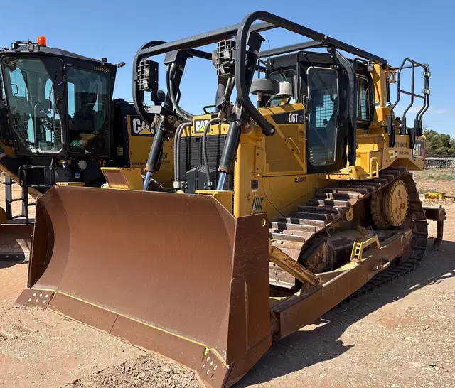 2019 Caterpillar D6T