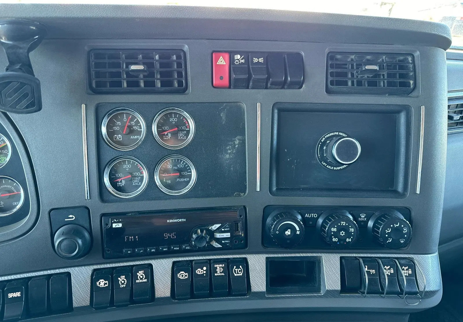 2016 Kenworth T880