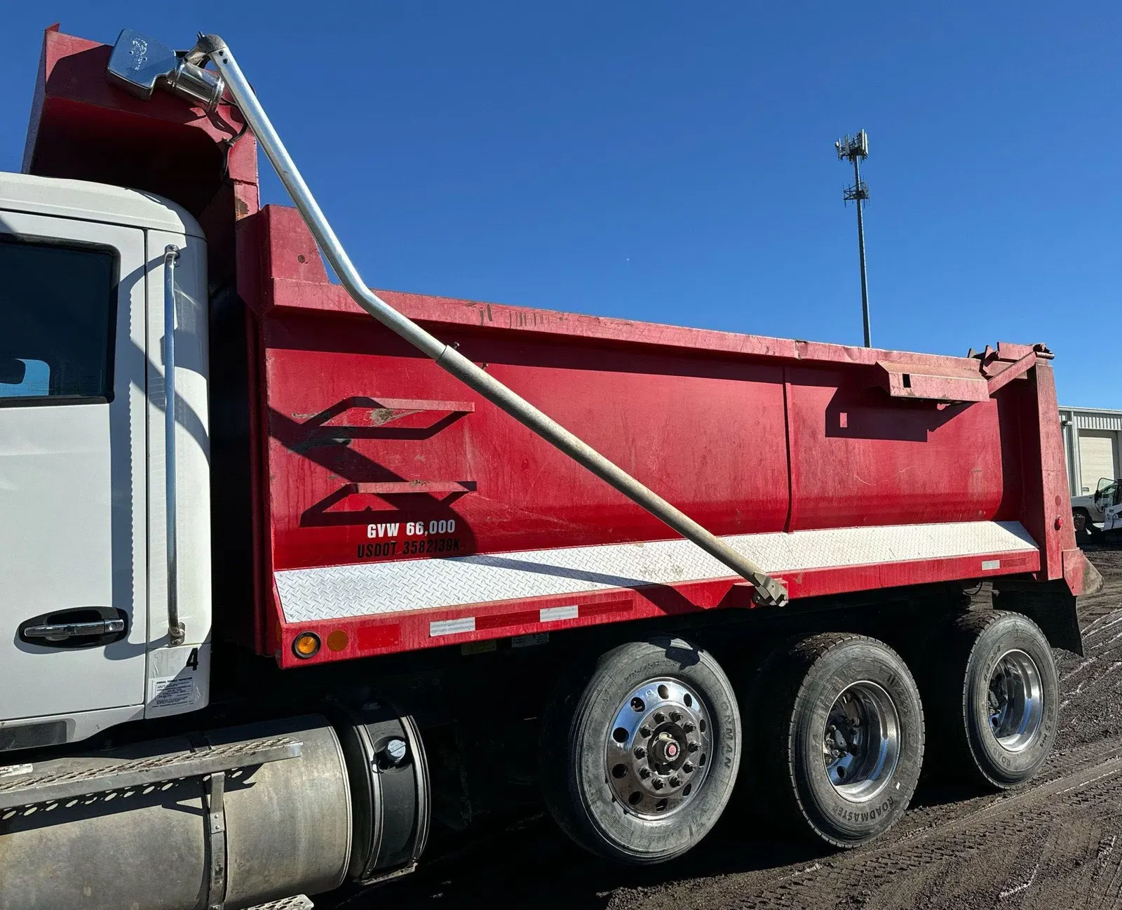2016 Kenworth T880